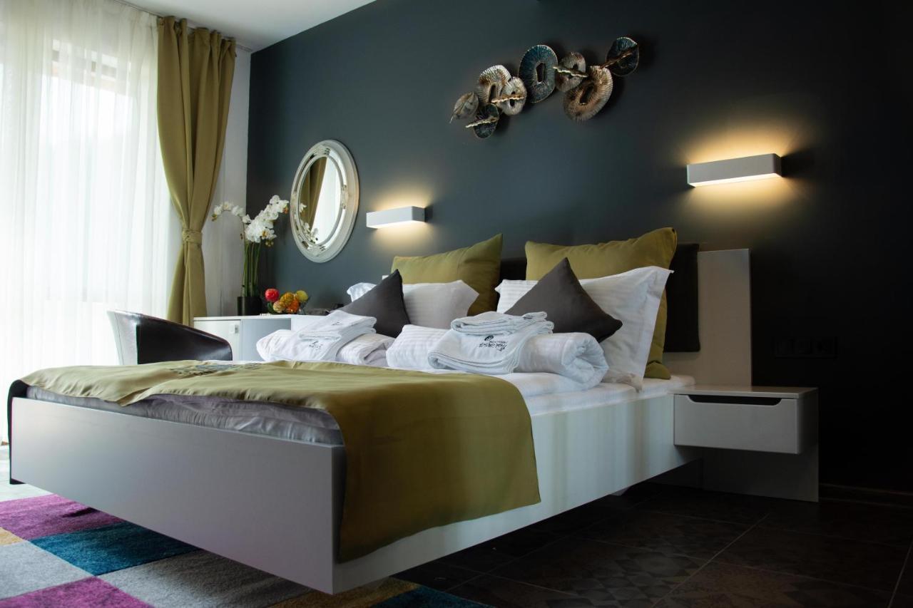 Hotel Eco Complex Izvori Varna Esterno foto